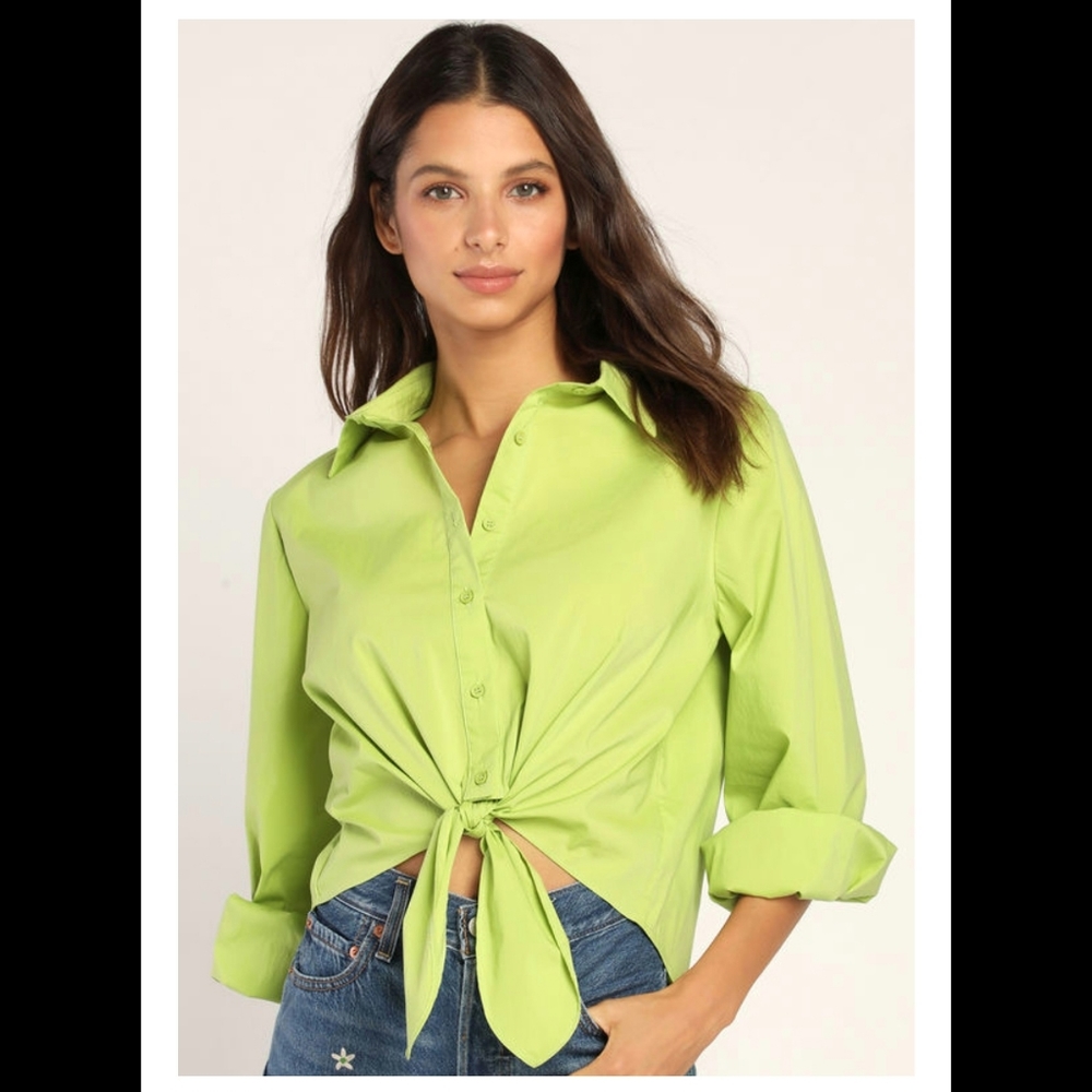 NWT Lulu's Tie Knot Button Down in Limelight